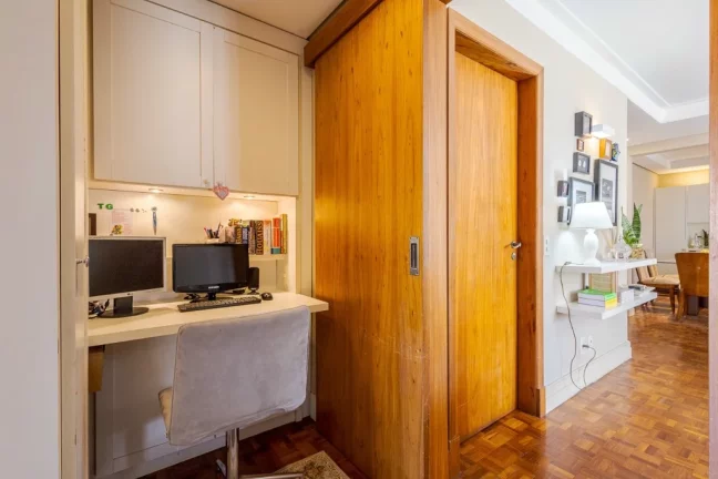 Imagem Apartamento para venda no bairro Jardim Botânico em Porto Alegre