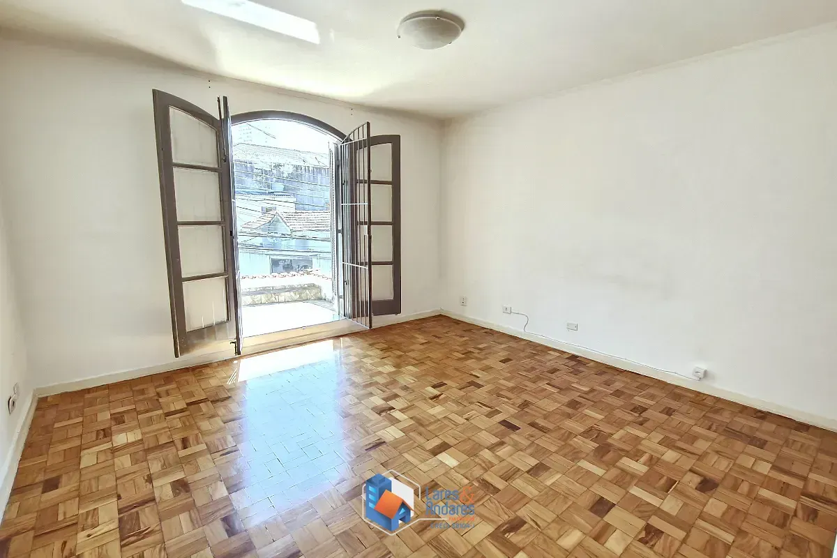 Imagem Sobrado para venda em Santana com 2 quartos, sendo 1 suíte, 116m²