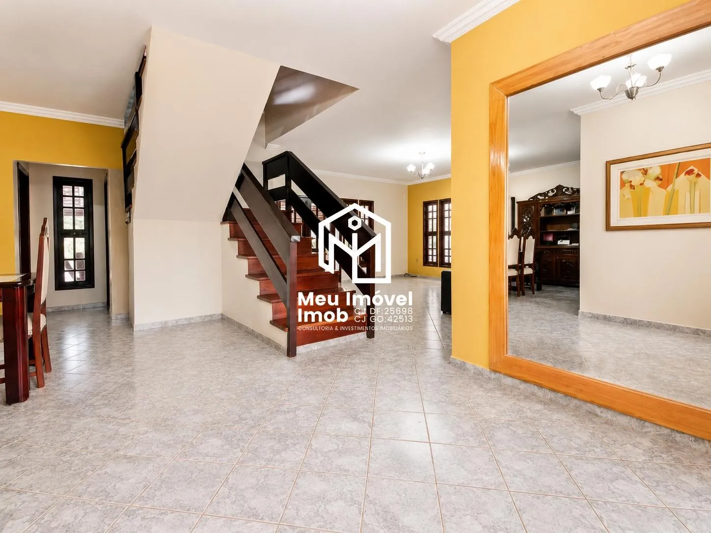 Imagem Casa 5 Quartos 5 Suítes 4 Vagas 500m² Lago Norte/DF