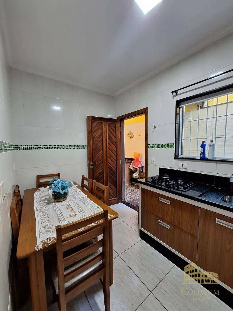 Imagem Casa com 2 dormitórios à venda, 68 m² por R$ 530.000,00 - Vila Assunção - Praia Grande/SP