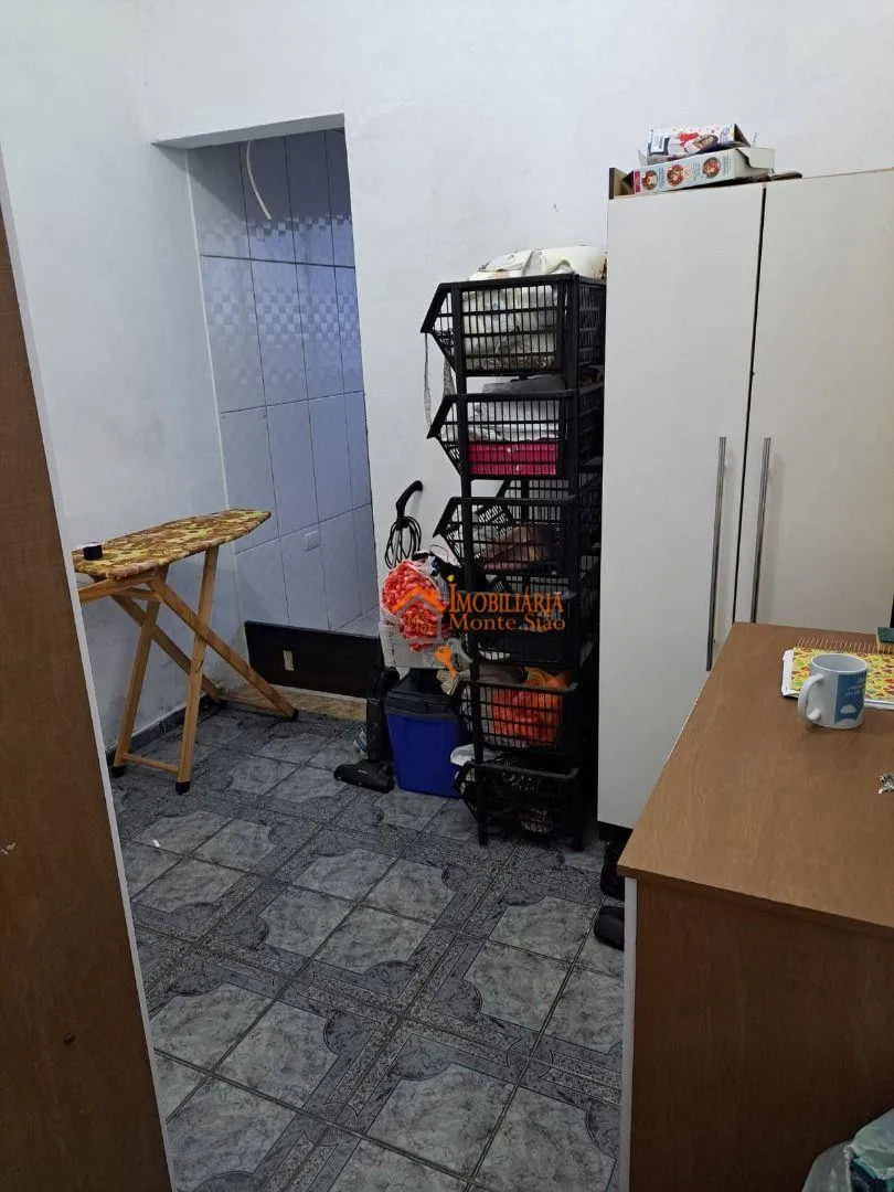 Imagem Sobrado com 3 dormitórios à venda, 200 m² por R$ 500.000,00 - Vila Barros - Guarulhos/SP