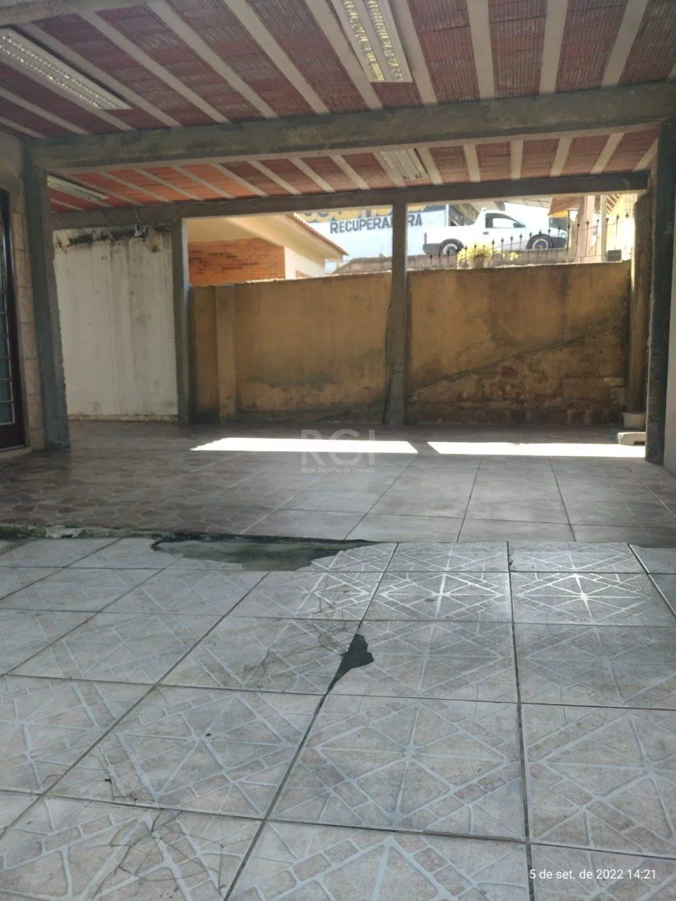 Imagem Casa para Venda - 220m², 2 dormitórios, 1 suite, 2 vagas - Cavalhada, Poa