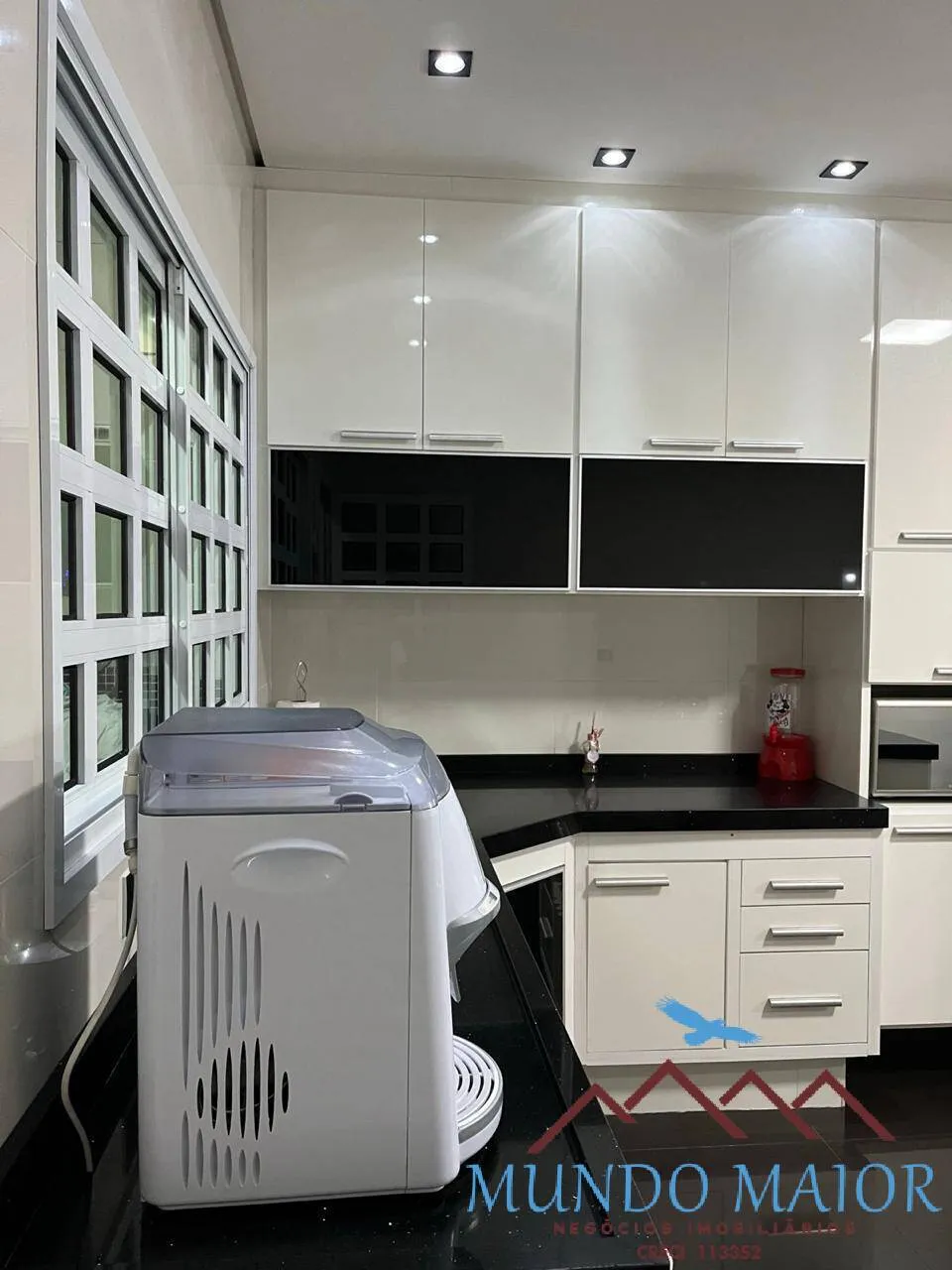 Imagem Excelente sobrado 3 dorms1 suíte- sotão e telhado, área externa e 2 vagas!!
