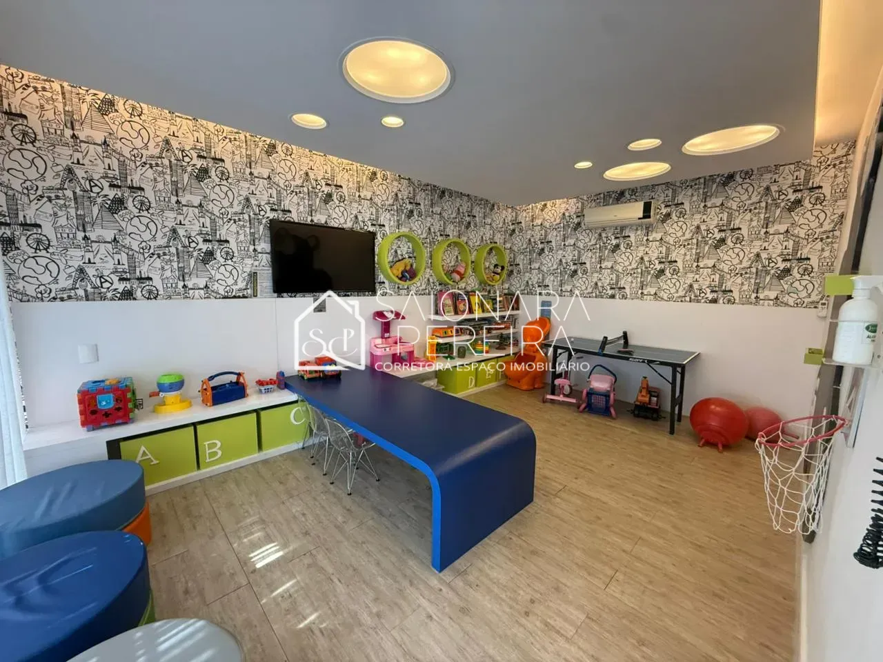 Imagem Apartamento com 3 dormitórios e 2 vagas em Nossa Senhora do Rosário, São José/SC