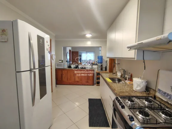 Imagem Aluguel de Apartamento Impecável na Vila Alzira, Guarujá-SP: 3 quartos, 3 suítes, 2 salas, 4 banheiros, 2 vagas, 149m².