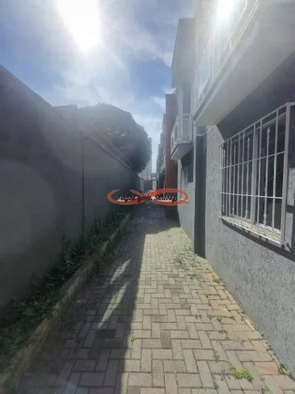 Imagem Sobrado em Condomínio à Venda – Itaquera, São Paulo (SP).