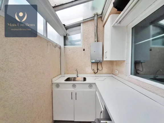 Imagem Sobrado com 3 quartos (1 suíte) à venda por R$ 530.000 - Bairro Alto - Curitiba/PR