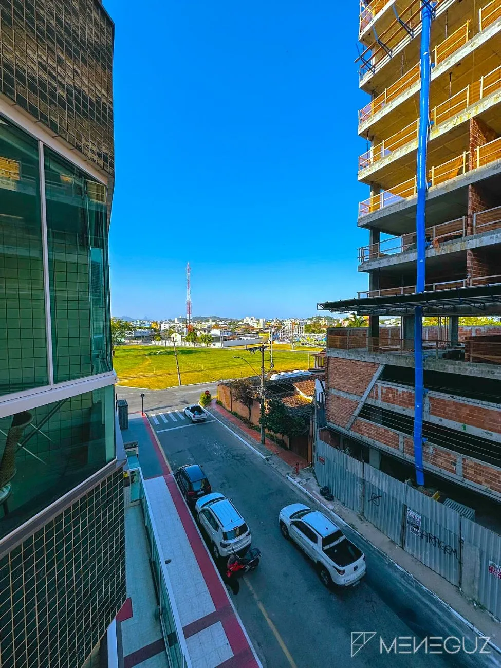 Imagem Refinamento em Cada Detalhe: Apartamento de 2 Quartos, Totalmente Mobiliado para o Seu Conforto!