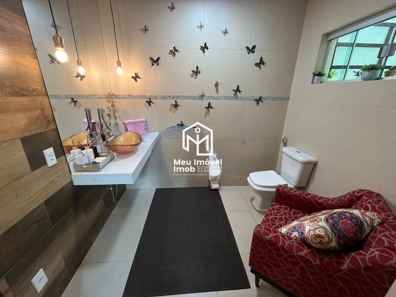 Imagem CASA 5 Quartos 3 Suíte 4 Vaga 330m² QNG 05 Taguatinga