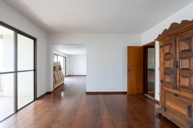 Imagem Apartamento à venda em São Paulo, Campo Belo, com 4 quartos, 202m2