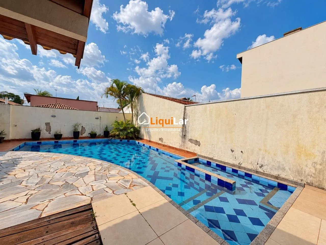 Imagem Casa Térrea no Cidade Jardim | 3 Quartos, Suíte, Piscina e Área Gourmet