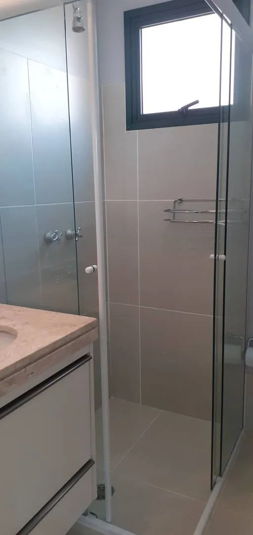 Imagem Apartamento de 97m² Finamente Reformado e Planejado, com Vista Permanente para o Res 1