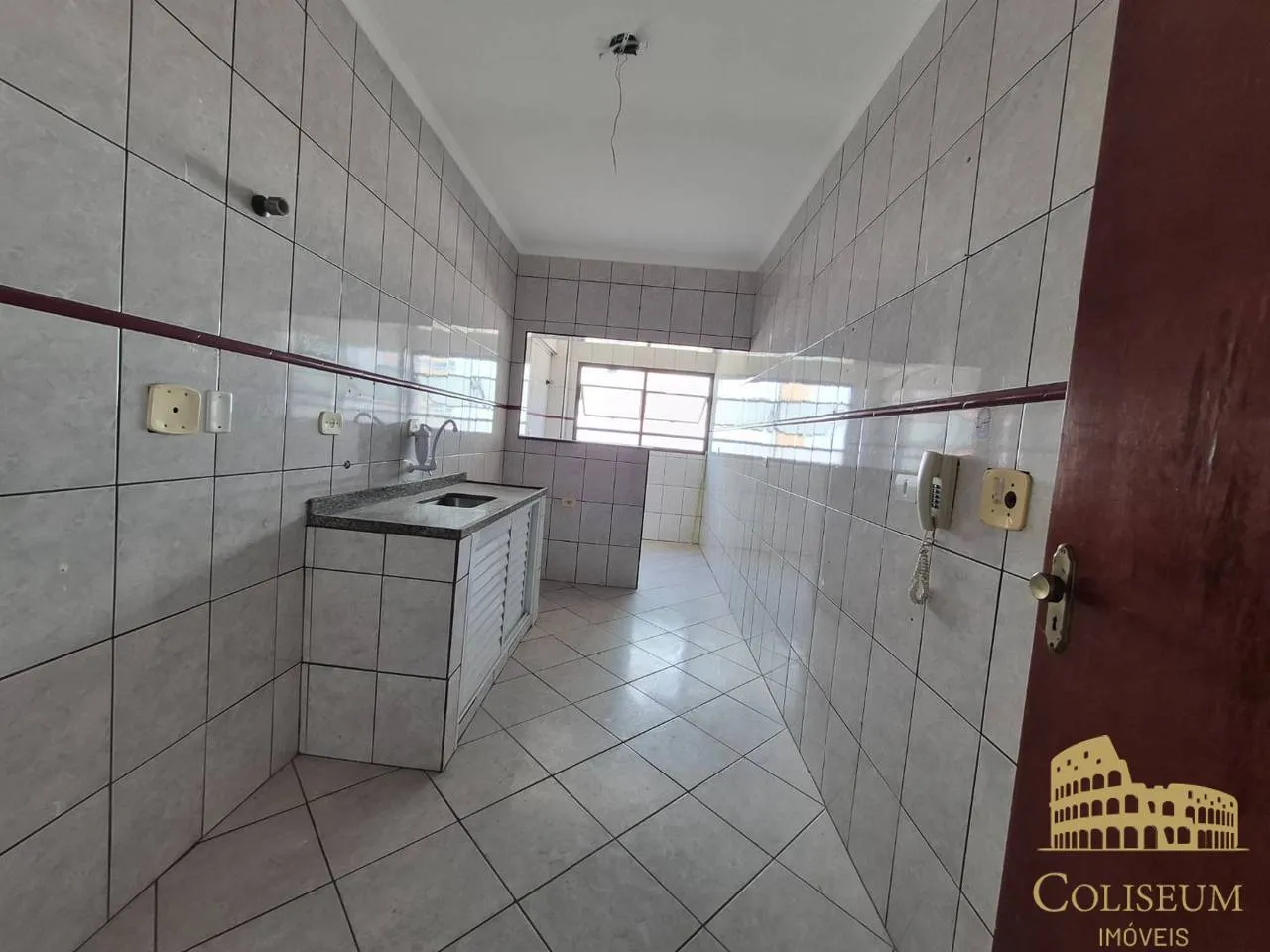 Imagem Apartamento com 2 dormitórios para alugar, 80 m² por R$ 2.600,00/mês - Tupi - Praia Grande/SP