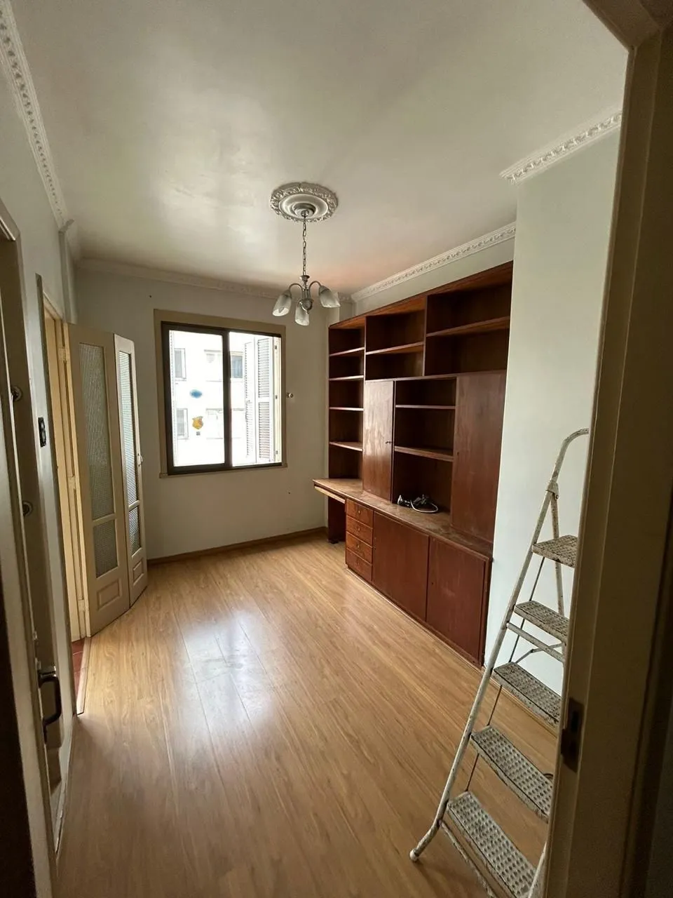 Imagem Apartamento com 03 quartos e 02 banheiros no Centro Histórico de Porto Alegre