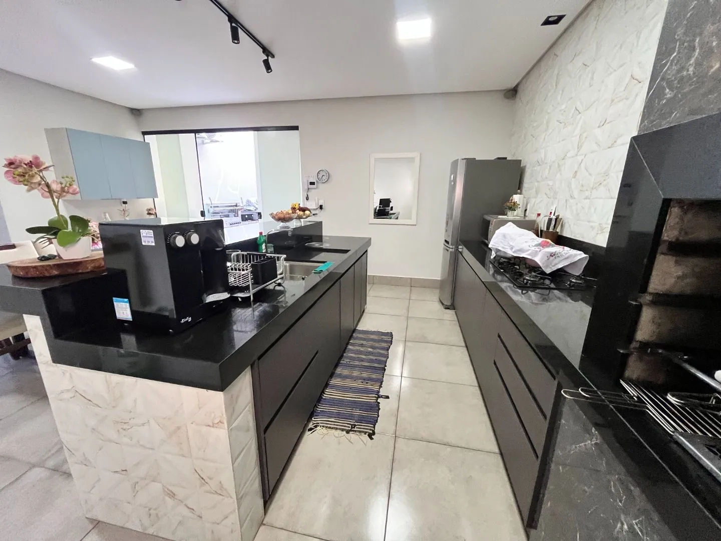 Imagem Casa com 3 dormitórios à venda, 160 m² por R$ 550.000,00 - Residencial Barreiro - Patos de Minas/MG