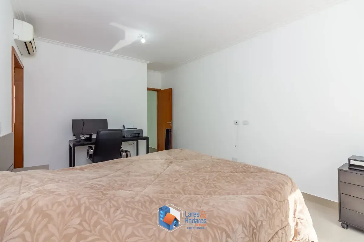Imagem Casa para venda em Ipiranga com 3 quartos, sendo 3 suítes, 180m²