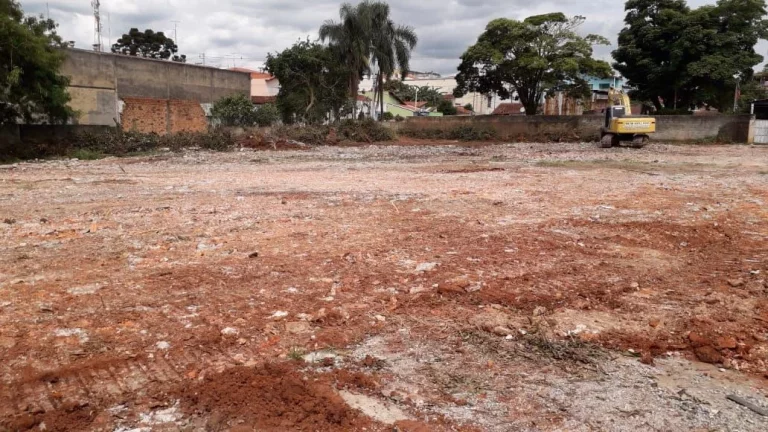 Terreno a venda no Centro de Tatuí/SP. em Rua 7 de Setembro