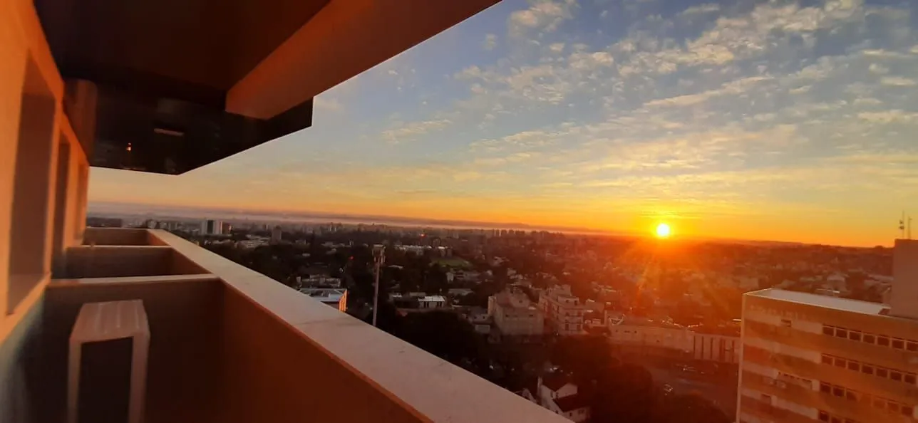 Imagem Apartamento de 1 dormitório mobiliado no pornto mais alto do Petrópolis,