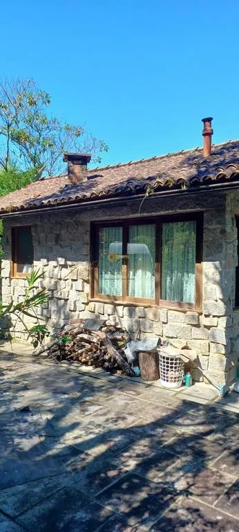 Imagem Casa em Condomínio para Venda em Guapimirim / RJ no bairro Limoeiro