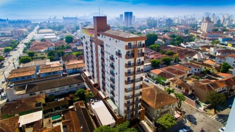 Imagem Apartamento duplex, piscina e 2 vagas demarcadas. Encruzilhada - Santos/SP