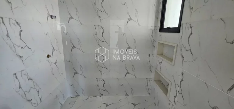 Imagem COBERTURA DUPLEX A VENDA - 4 SUITES E 5 VAGAS - PRAIA BRAVA - ITAJAI/SC