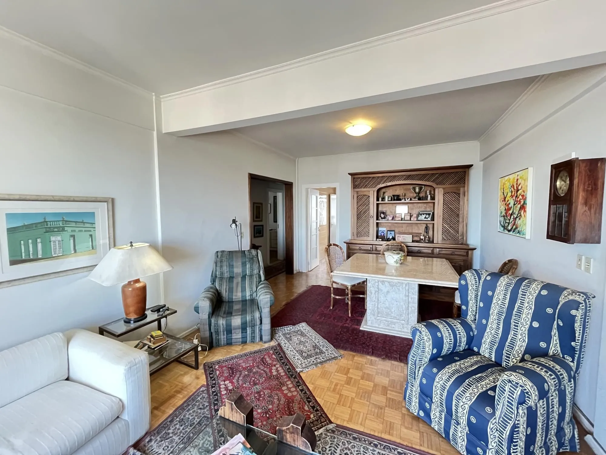 Imagem Apartamento de 3 quartos, suíte e 1 vaga de garagem no bairro Independência POA