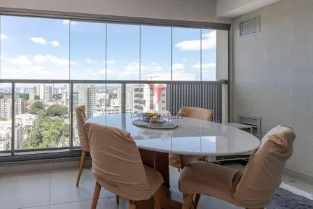 Imagem Vendo apartamento, 43m2, andar alto, com um quarto, uma vaga de garagem, Alto da Boa Vist