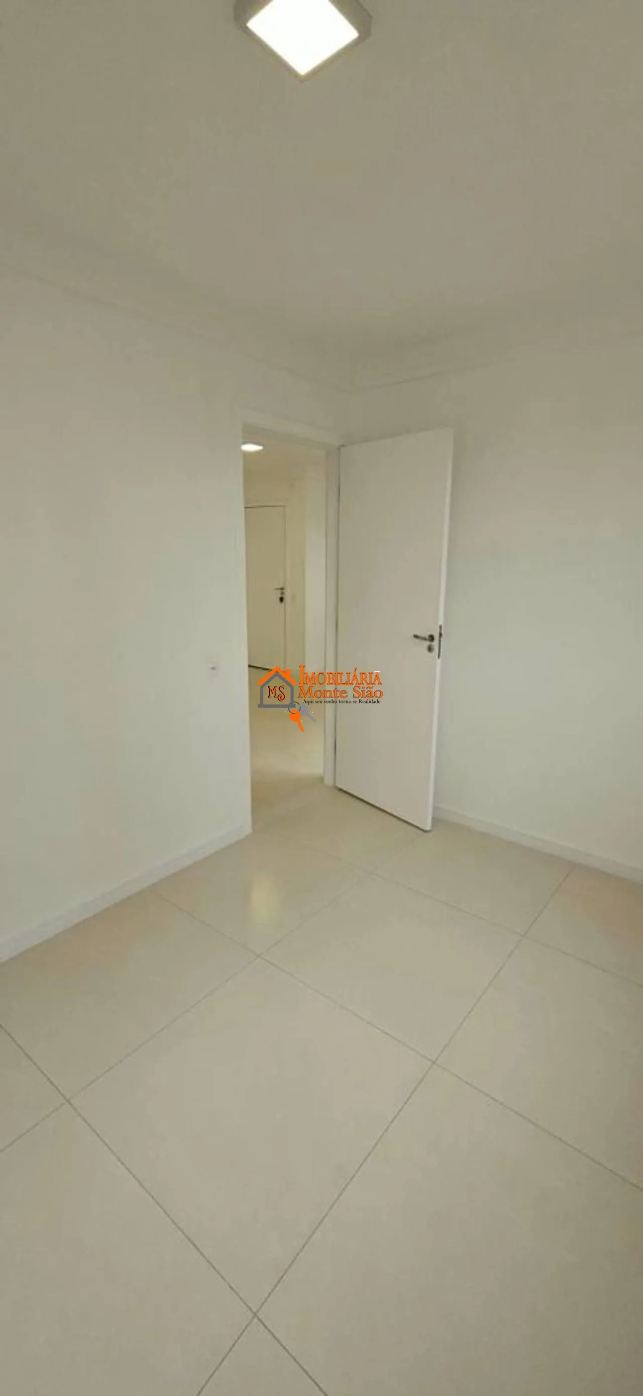 Imagem Apartamento com 2 dormitórios à venda, 43 m² por R$ 235.000,00 - Vila Nova Bonsucesso - Guarulhos/SP