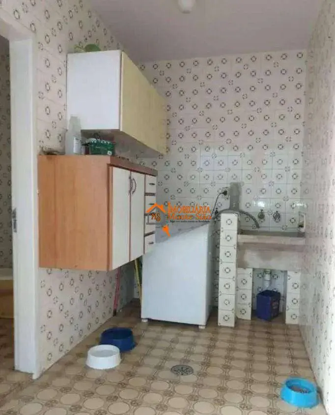 Imagem Sobrado com 4 dormitórios à venda, 176 m² por R$ 800.000,00 - Vila Augusta - Guarulhos/SP