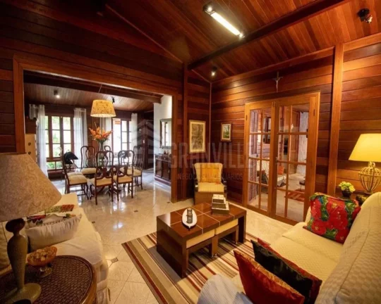 Imagem Village Alvorada!!! SHIS QL 32!!! Casa Térrea com Piscina, Churrasqueira e Sauna!!!