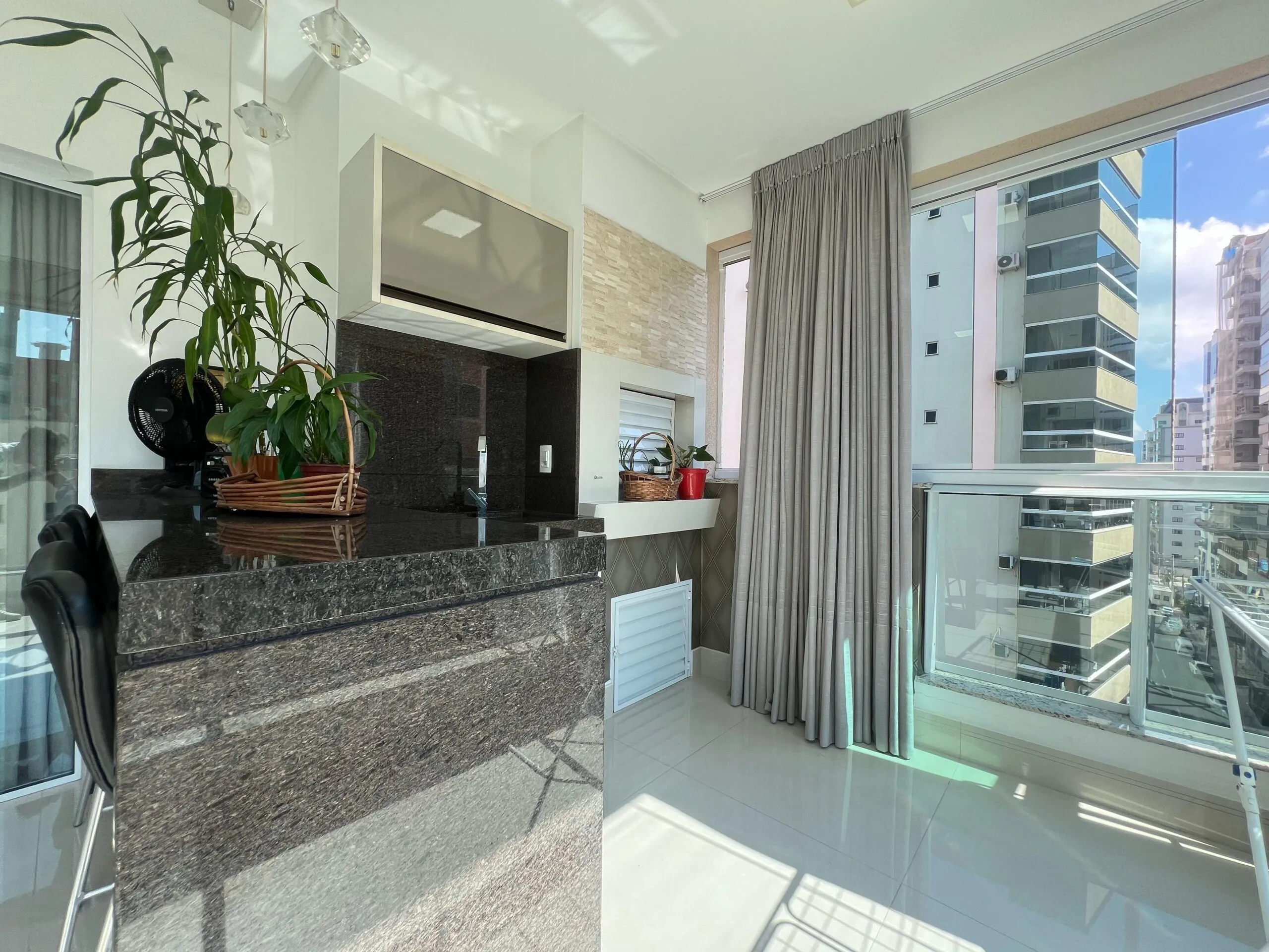 Imagem Apartamento à venda com 171m2 por R$ 3.000.000,00