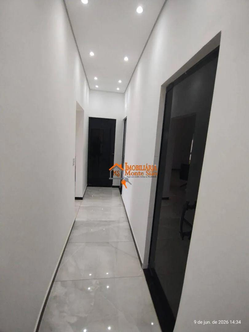 Imagem Casa com 4 dormitórios à venda, 190 m² por R$ 910.000,00 - Centro - Biritiba Mirim/SP