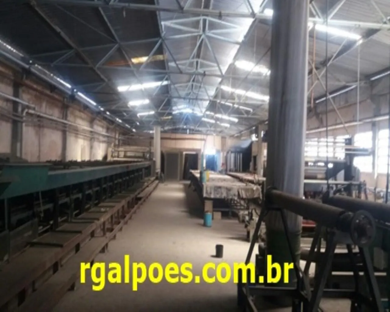 Imagem Galpão para Venda em RIO DE JANEIRO, VIGÁRIO GERAL, 4 banheiros