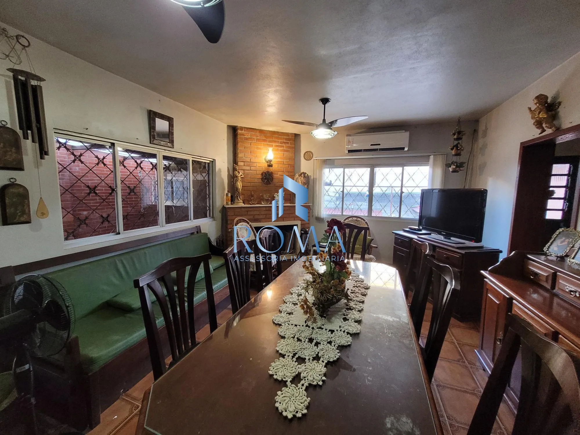 Imagem Casa 4 dormitórios à venda Nossa Senhora do Rosário Santa Maria/RS