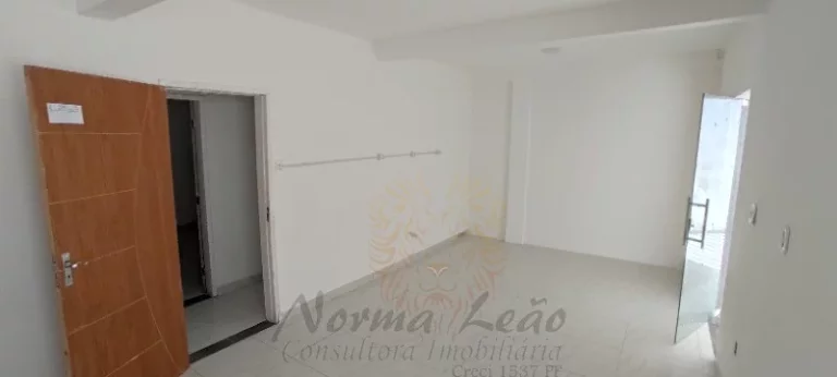 Imagem Casa térrea com piscina na Coroa do Meio, Aracaju/SE. Ideal para Escritórios, Clínicas e afins.