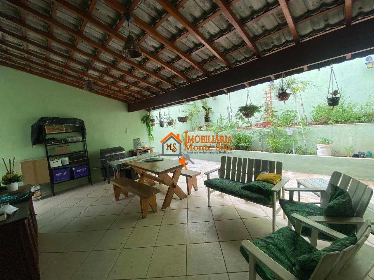 Foto do imóvel Casa com 2 dormitórios à venda, 184 m² por R$ 798.000,00 - Vila Milton - Guarulhos/SP