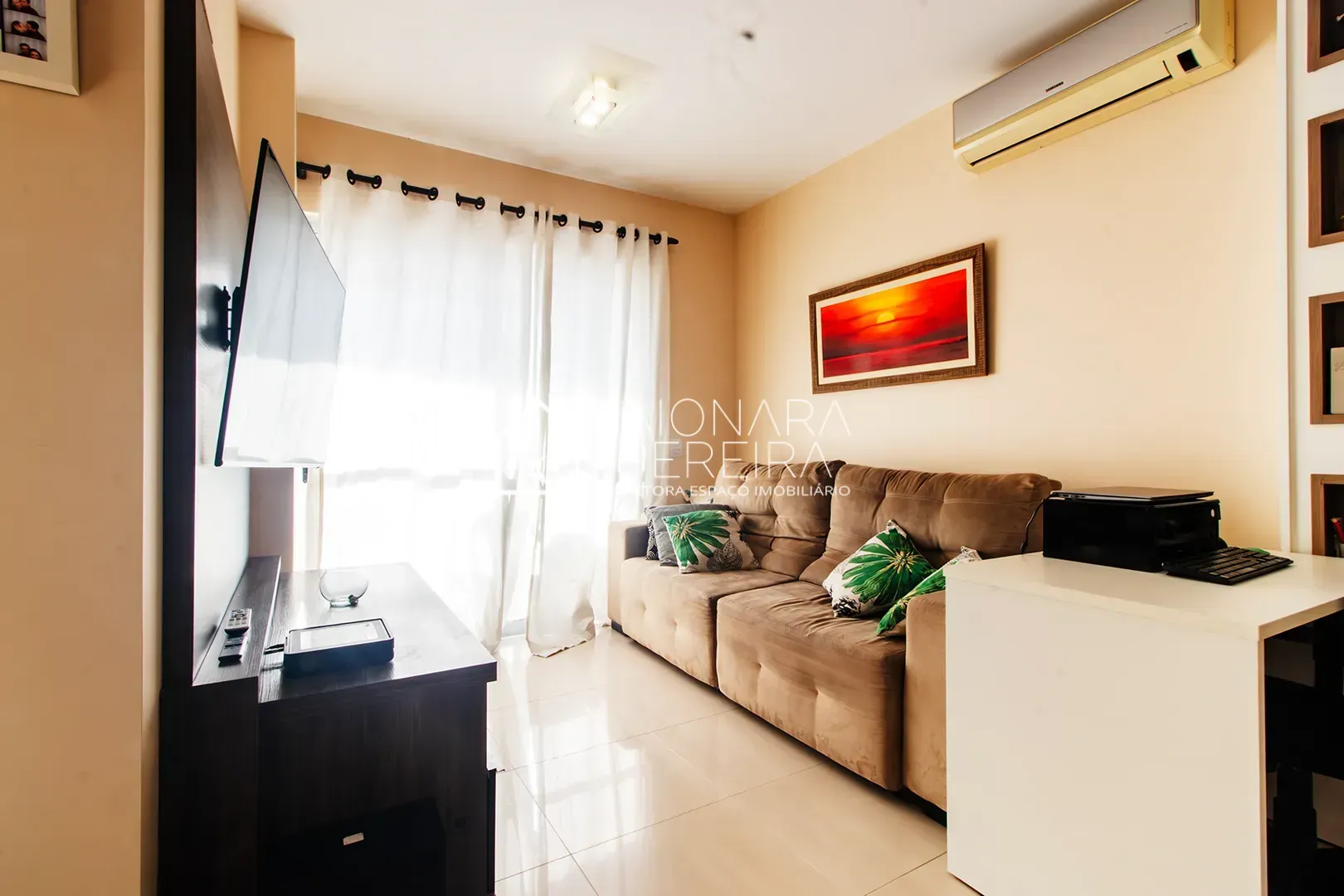 Imagem Apartamento à venda no bairro Campinas, São José - 2 dormitórios com varanda gourmet