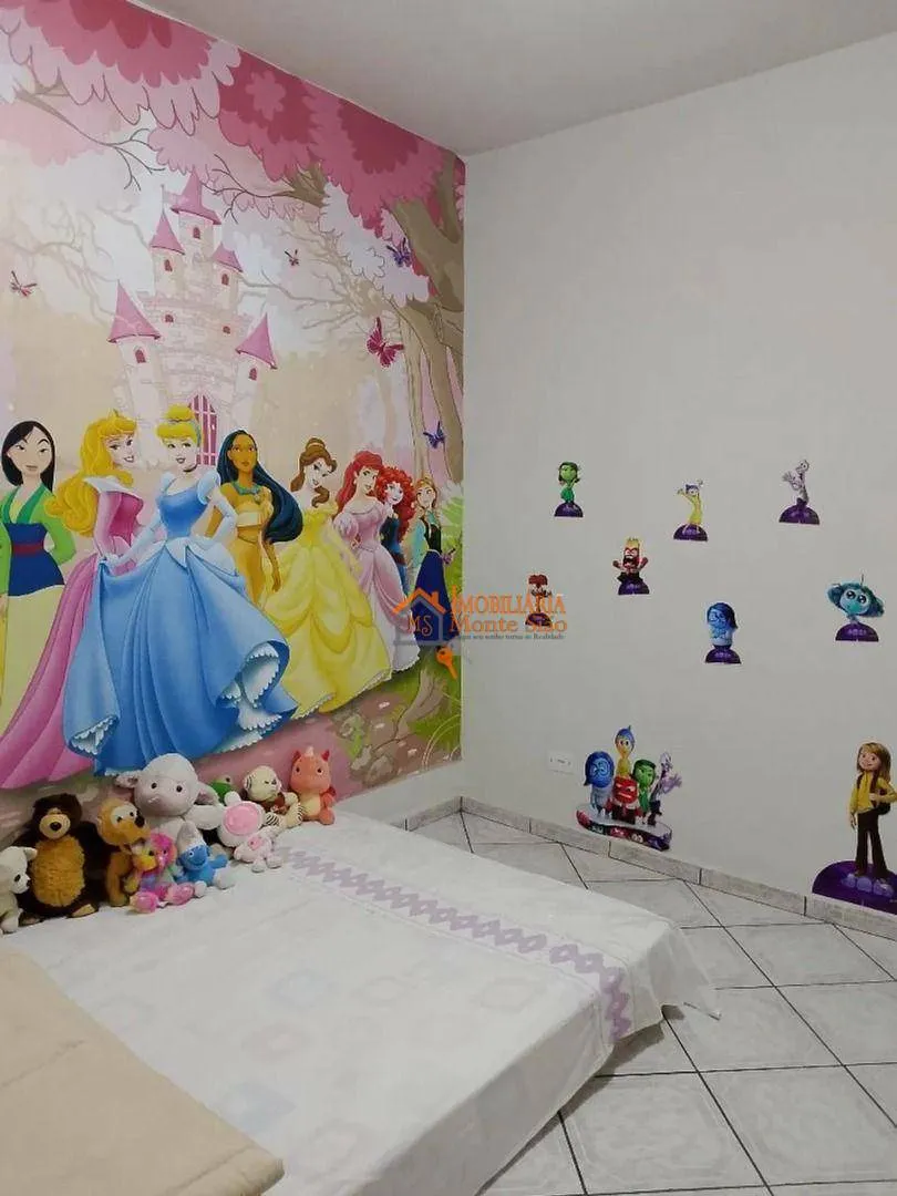 Imagem Sobrado com 3 dormitórios à venda, 250 m² por R$ 650.000,00 - Parque Maria Helena - Guarulhos/SP