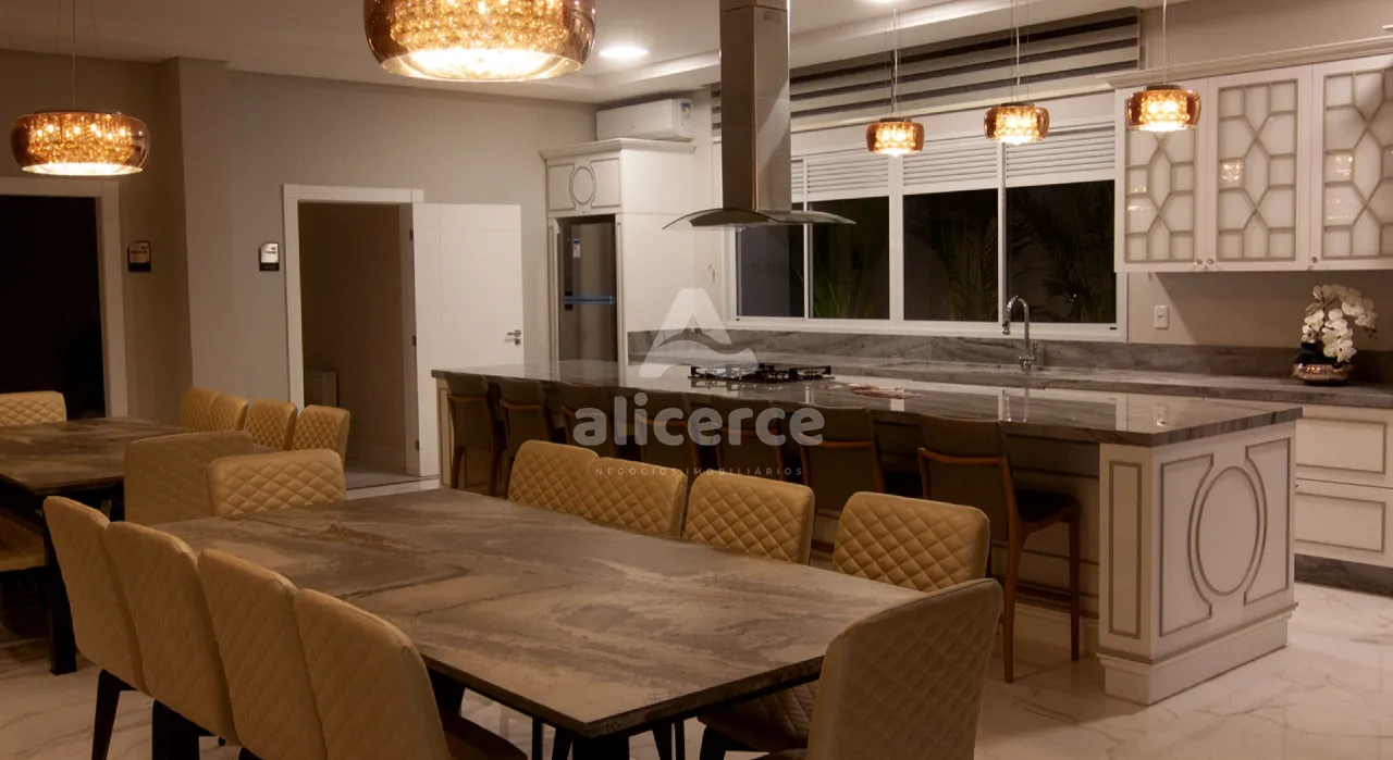 Imagem Apartamento 3 dormitórios com suíte master e hidromassagem em Campinas - São José/SC