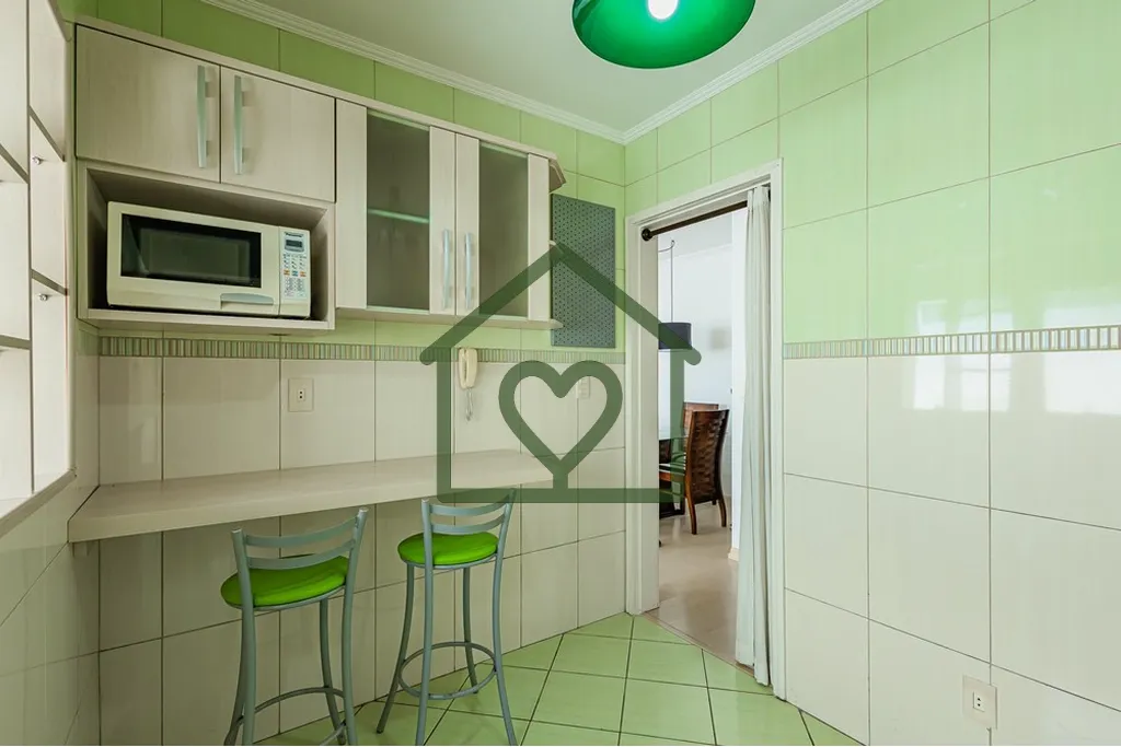 Imagem Apartamento no bairro São João, em Porto Alegre, localizado na Rua Honório Silveira Dias, próxim...