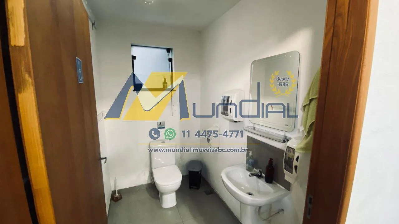 Imagem Galpão Comercial com 399m² à Venda por R$ 2,9 Milhões