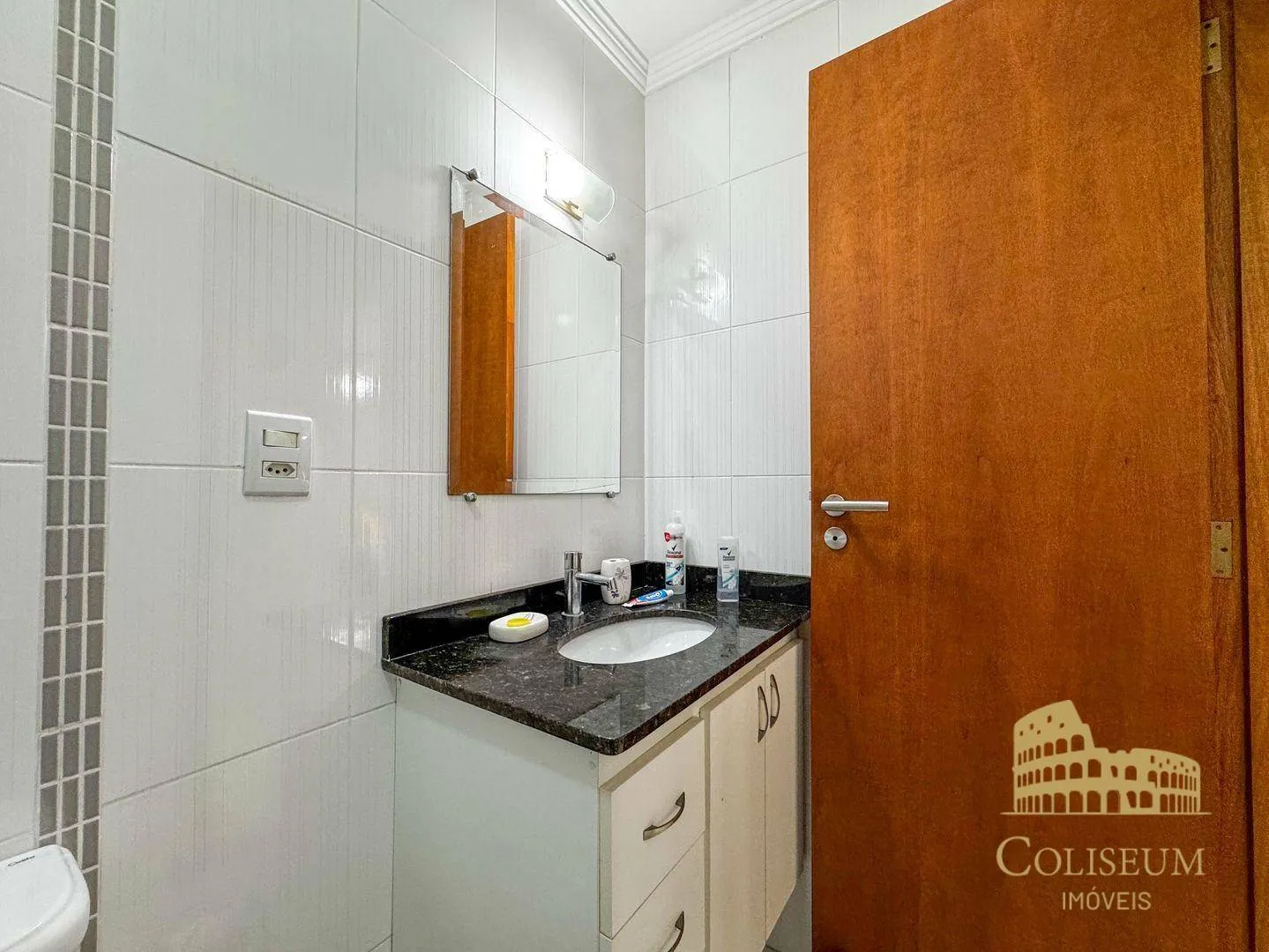 Imagem Apartamento com 2 dormitórios à venda, 85 m² por R$ 530.000,00 - Aviação - Praia Grande/SP
