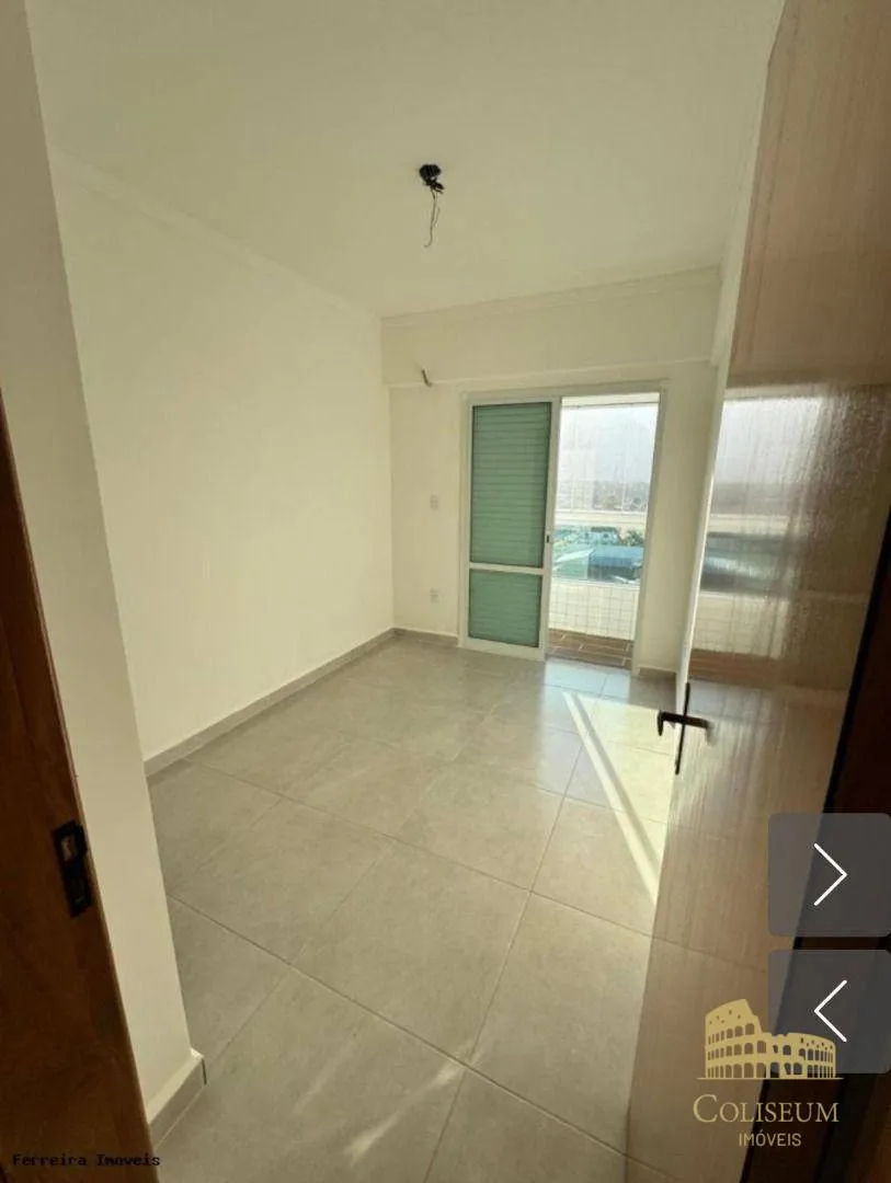 Imagem Apartamento com 1 dormitório à venda, 50 m² por R$ 390.000,00 - Florida - Praia Grande/SP