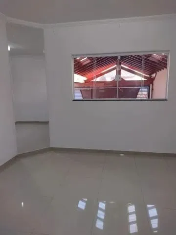 Imagem Casa à venda 2 Quartos, 1 Suite, 2 Vagas, Residencial Colinas, Taubaté - SP