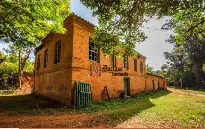 Imagem Fazenda com 6 dormitórios à venda, 1310000 m² - Centro - Morungaba/SP