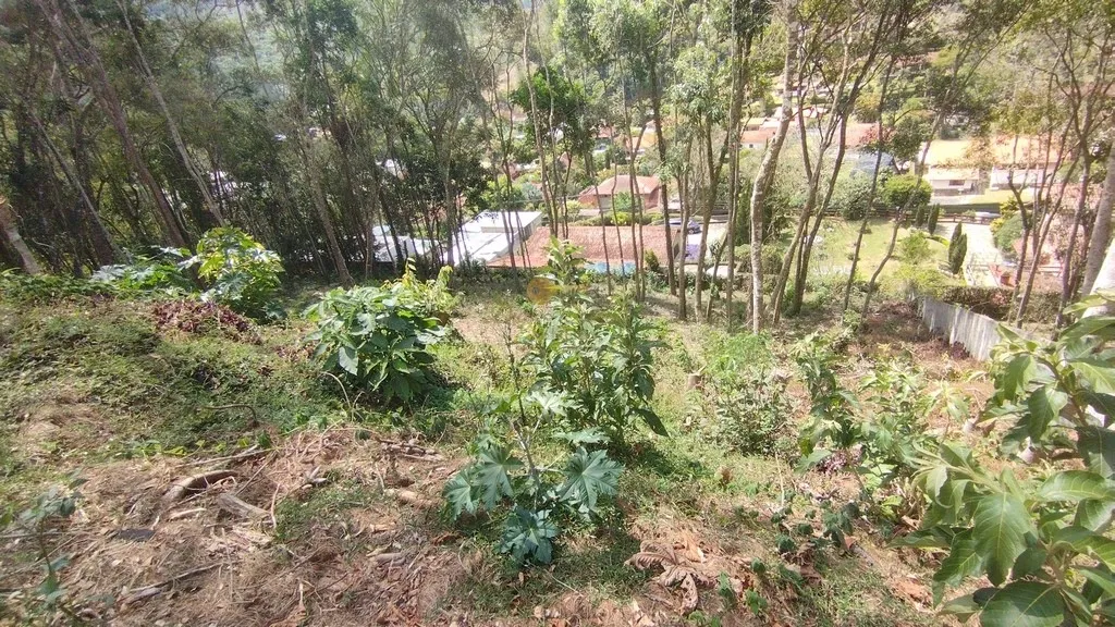 Imagem Terreno em Condomínio para Venda em Teresópolis / RJ no bairro Green Valley