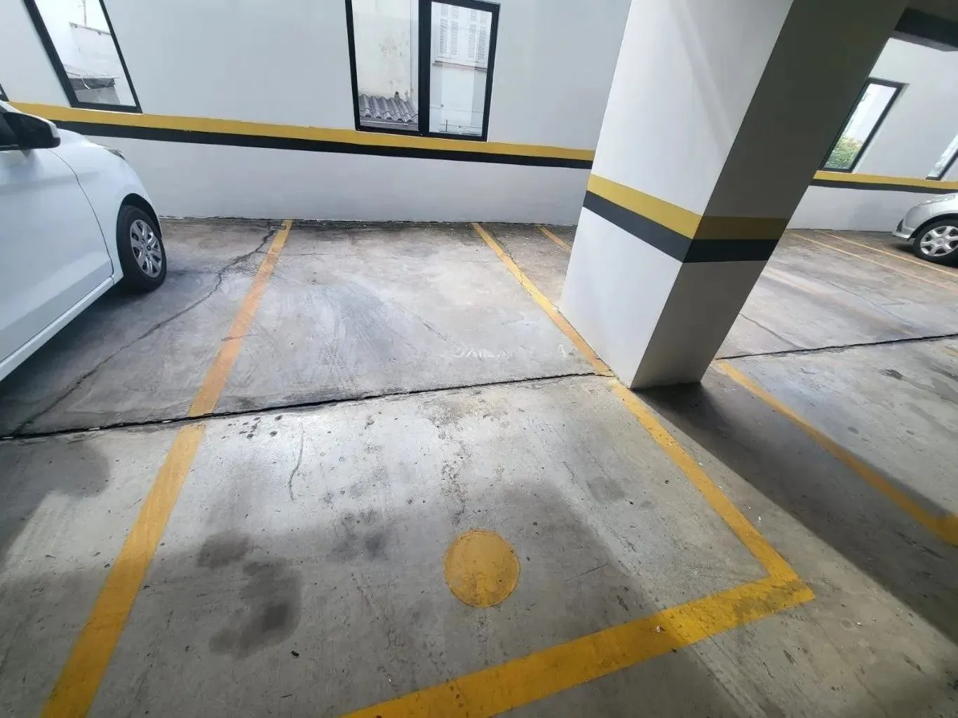 Imagem Apartamento com 1 quarto e 53m² à venda em Menino Deus, Porto Alegre.