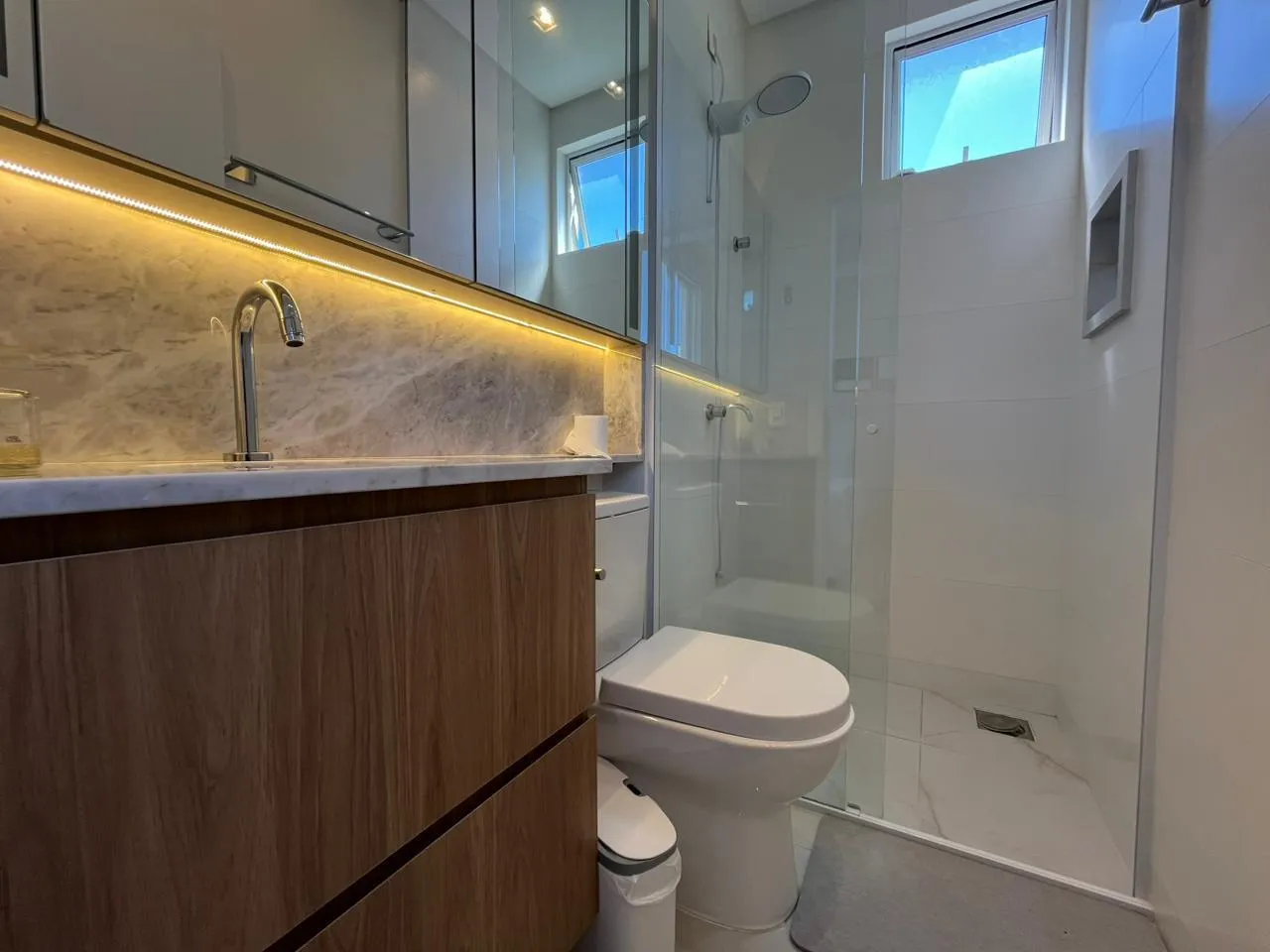 Imagem Apartamento com vista para o mar à venda com 70m2 por R$ 1.180.000,00
