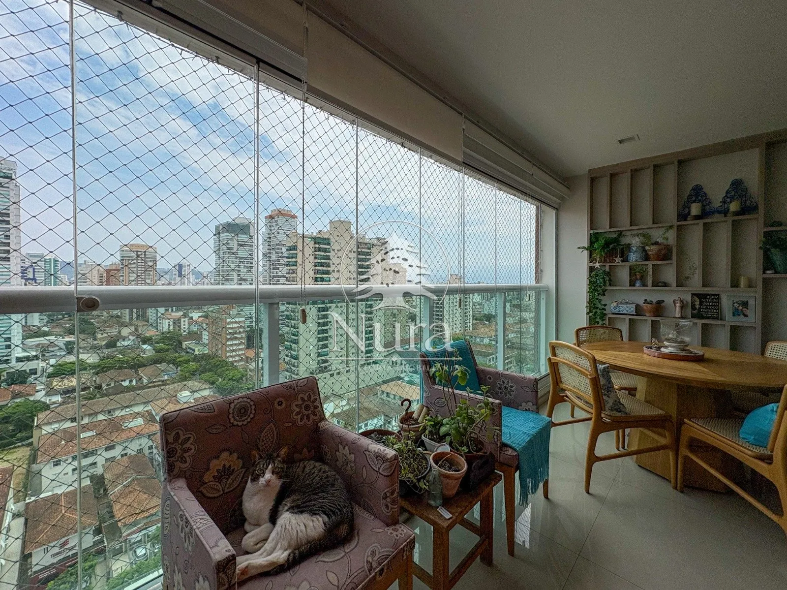 Imagem Apartamento de 2 quartos, 119m² no bairro Embaré, em Santos