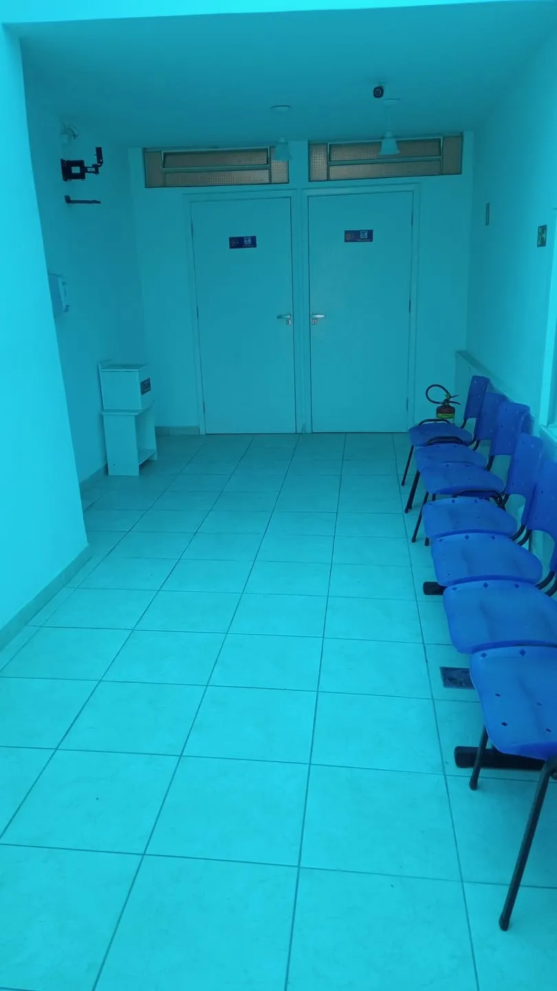 Foto do imóvel Comercial à venda 4 Quartos, 1 Vaga, 156.4M², Parque São Domingos, Pindamonhangaba - SP